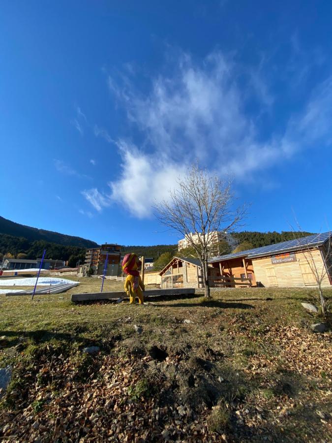 Appartement Aux Pieds Des Pistes ! Les Angles  Exteriör bild
